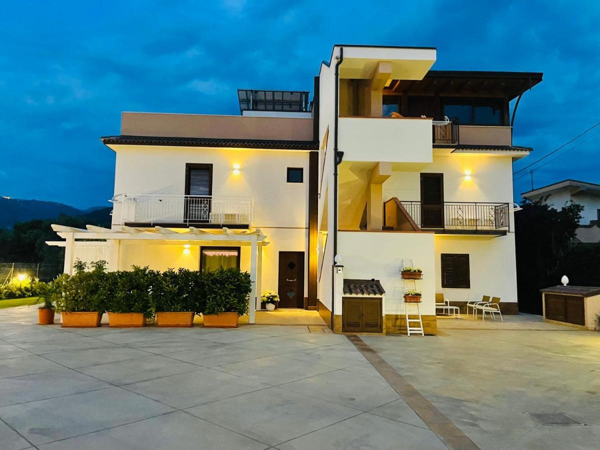 B&B Il Girasole Capo dʼOrlando Kültér fotó
