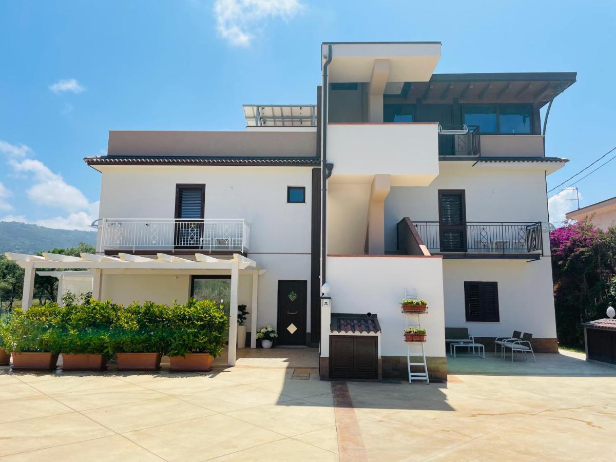 B&B Il Girasole Capo dʼOrlando Kültér fotó